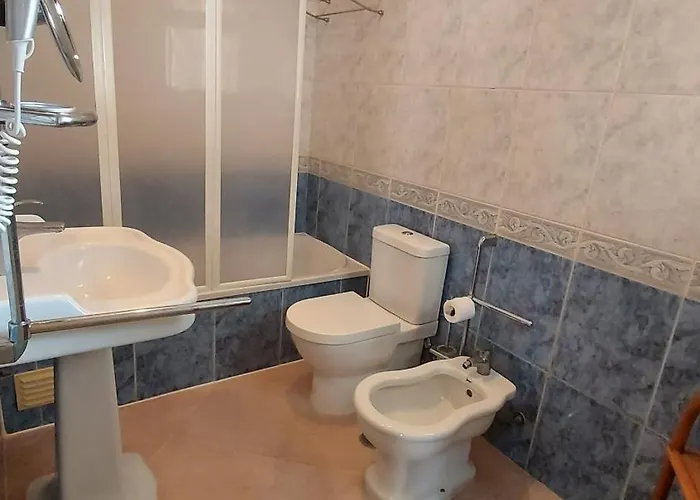 Algarve Nook - Coral Do Vau *** * Portimao