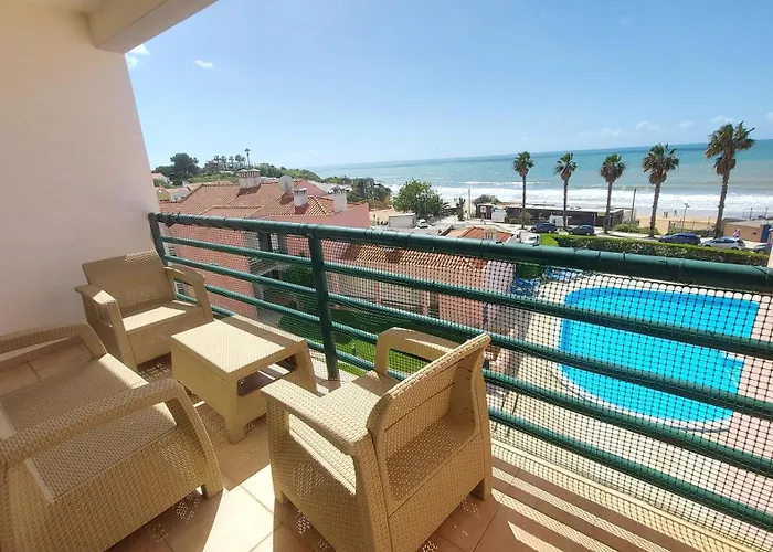 Algarve Nook - Coral Do Vau *** * Portimao