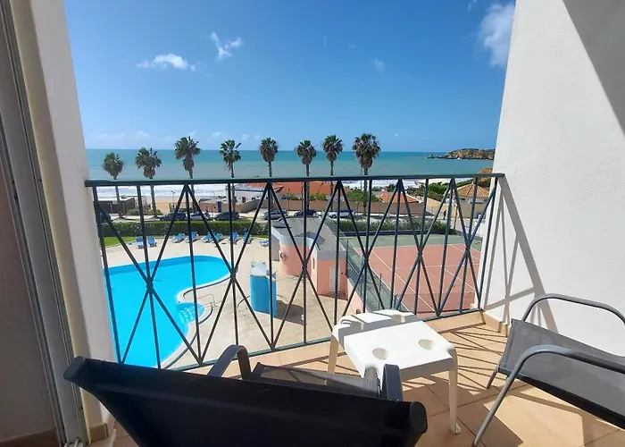 Algarve Nook - Coral Do Vau *** Portimão