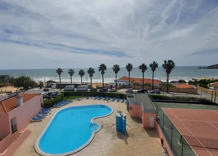 Algarve Nook - Coral Do Vau *** * Portimão