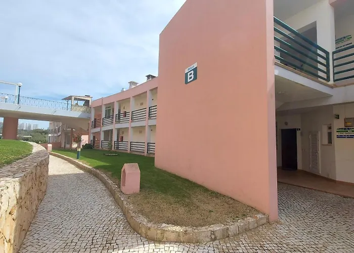 Algarve Nook - Coral Do Vau *** *