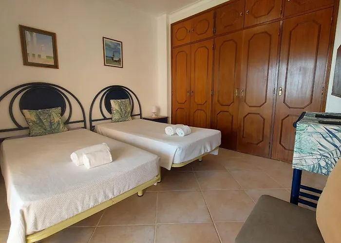 Algarve Nook - Coral Do Vau *** *