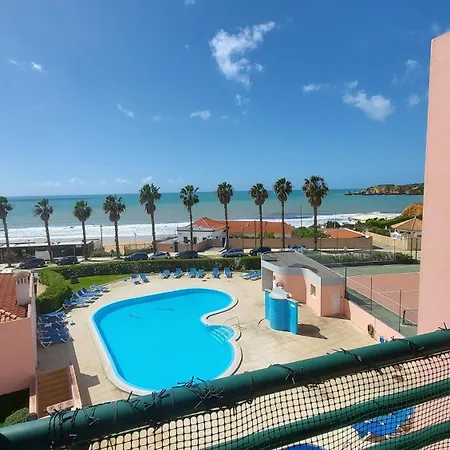 Algarve Nook - Coral Do Vau *** *